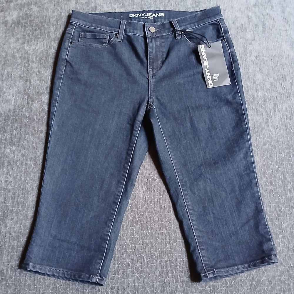 DKNY Jeans Ludlow Short Women Dark Wash Mid Rise Denim Capri Shorts Indigo